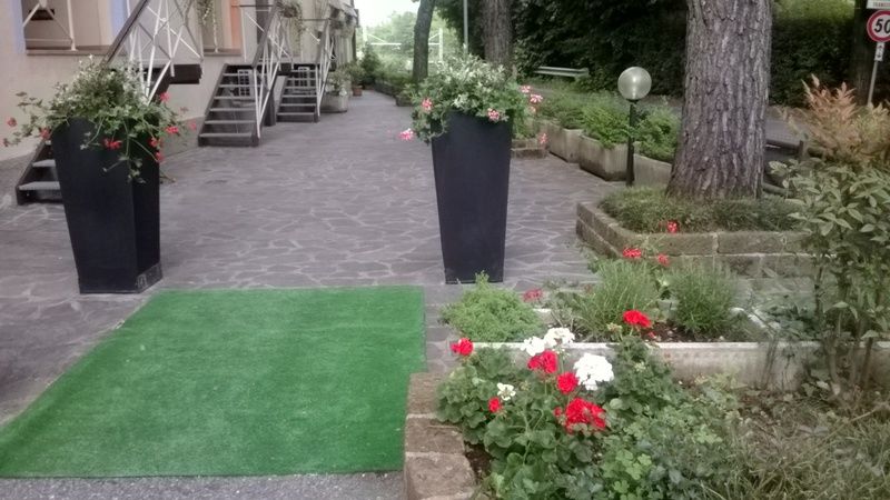 Hotel La Passeggiata Desenzano del Garda Buitenkant foto