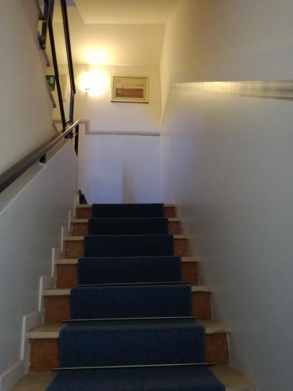 Hotel La Passeggiata Desenzano del Garda Buitenkant foto